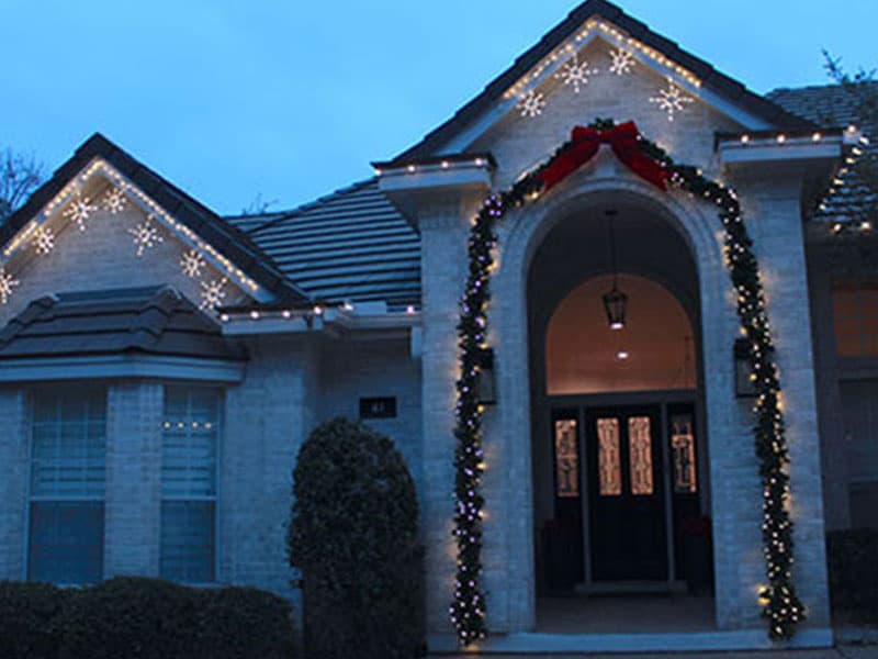 house with holiday lights